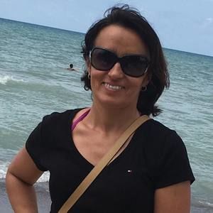 Meet your Posher, Aga